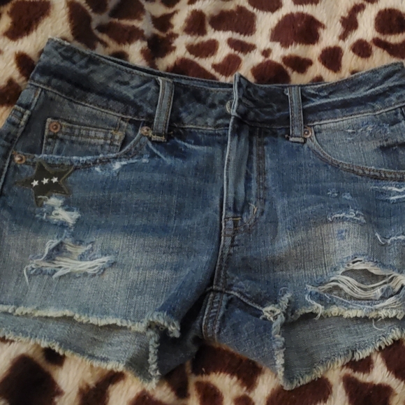 πHP American Eagle Patchwork Jean Shorts - Picture 3 of 9